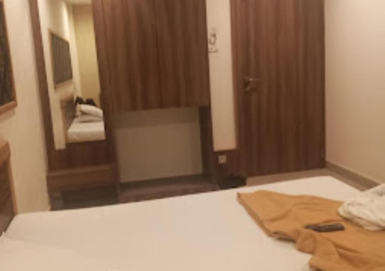 Hotel Jaltarang Kalmath Kankavali Экстерьер фото