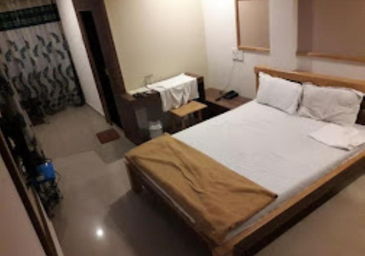 Hotel Jaltarang Kalmath Kankavali Экстерьер фото