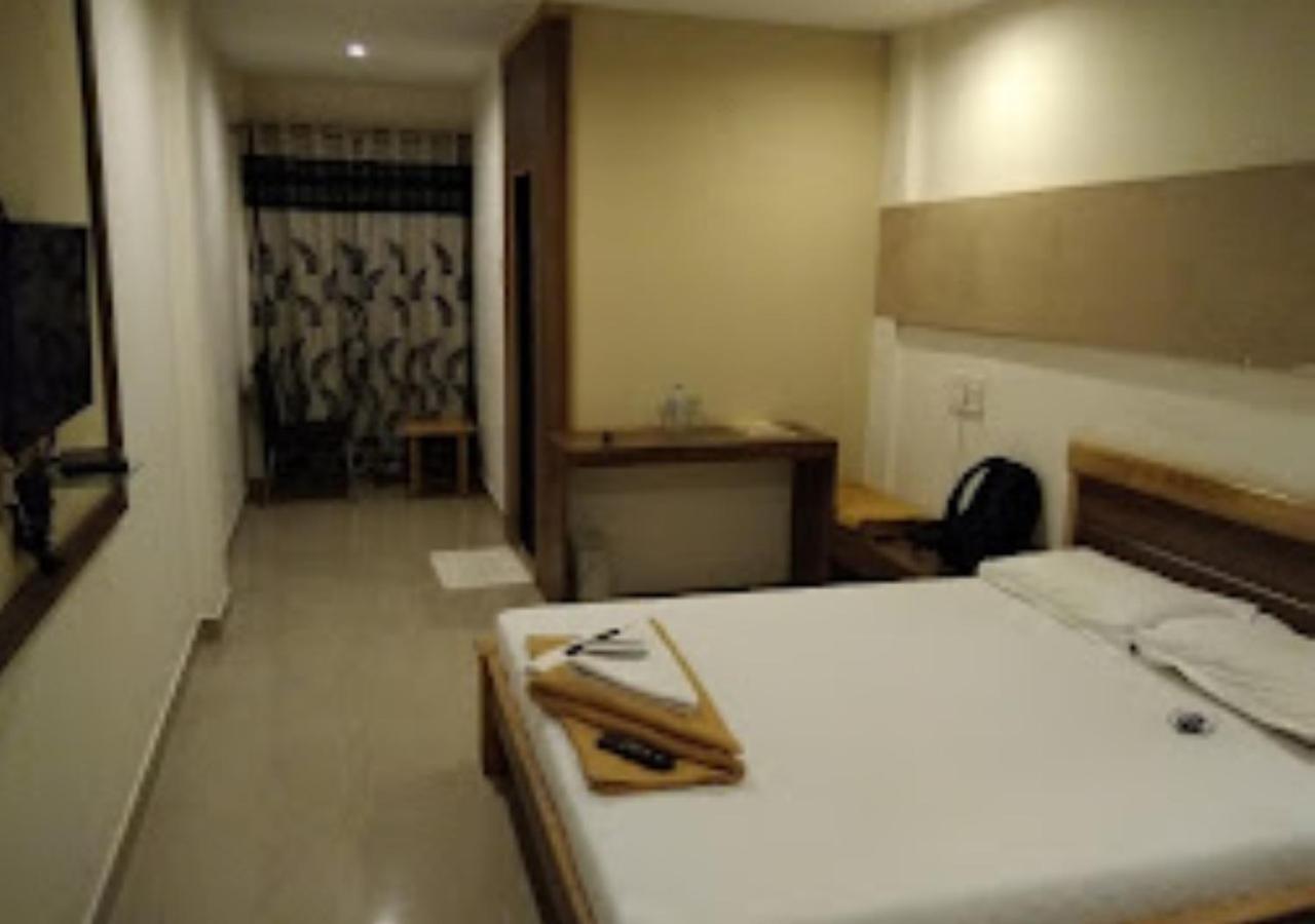 Hotel Jaltarang Kalmath Kankavali Экстерьер фото